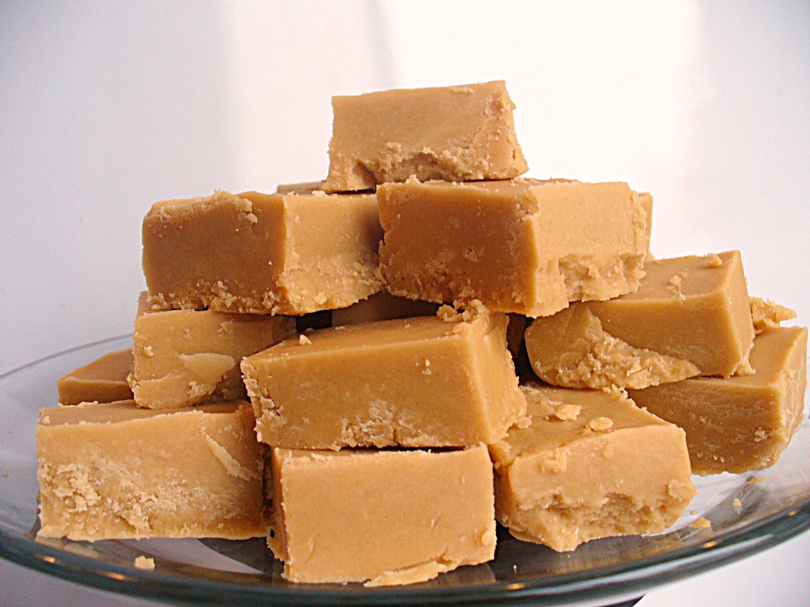 The Best Easy Fudge Recipe: Try Our Fantasy Fudge Today! 3 Peanut Butter Fudge The Best Easy Fudge Recipe: Try Our Fantasy Fudge Today! - 3