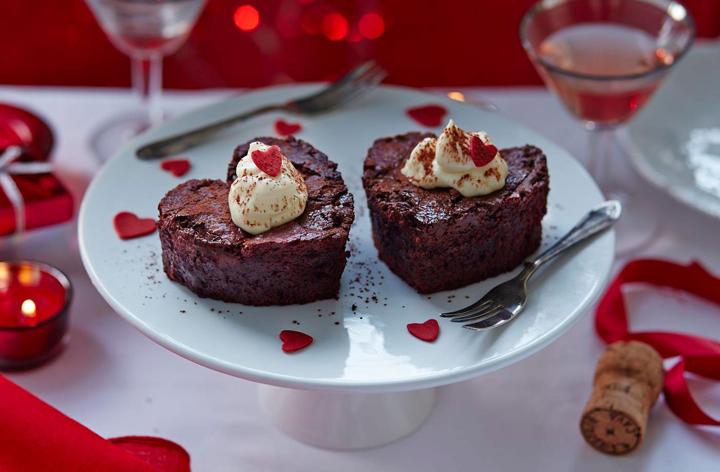10 Creative Ways to Celebrate Valentine's Day 2025 2 Romantic Dinner at Home 10 Creative Ways to Celebrate Valentine's Day 2025 - 2