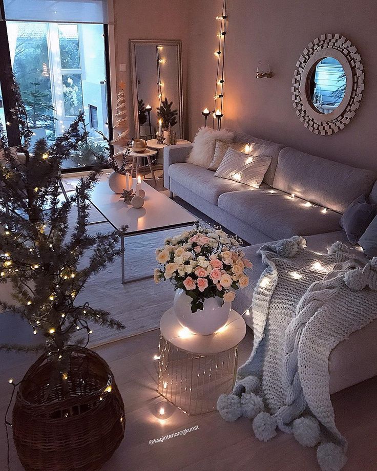 Romantic Living Room Decorations 2025 Valentine's Day Decor Ideas - 10