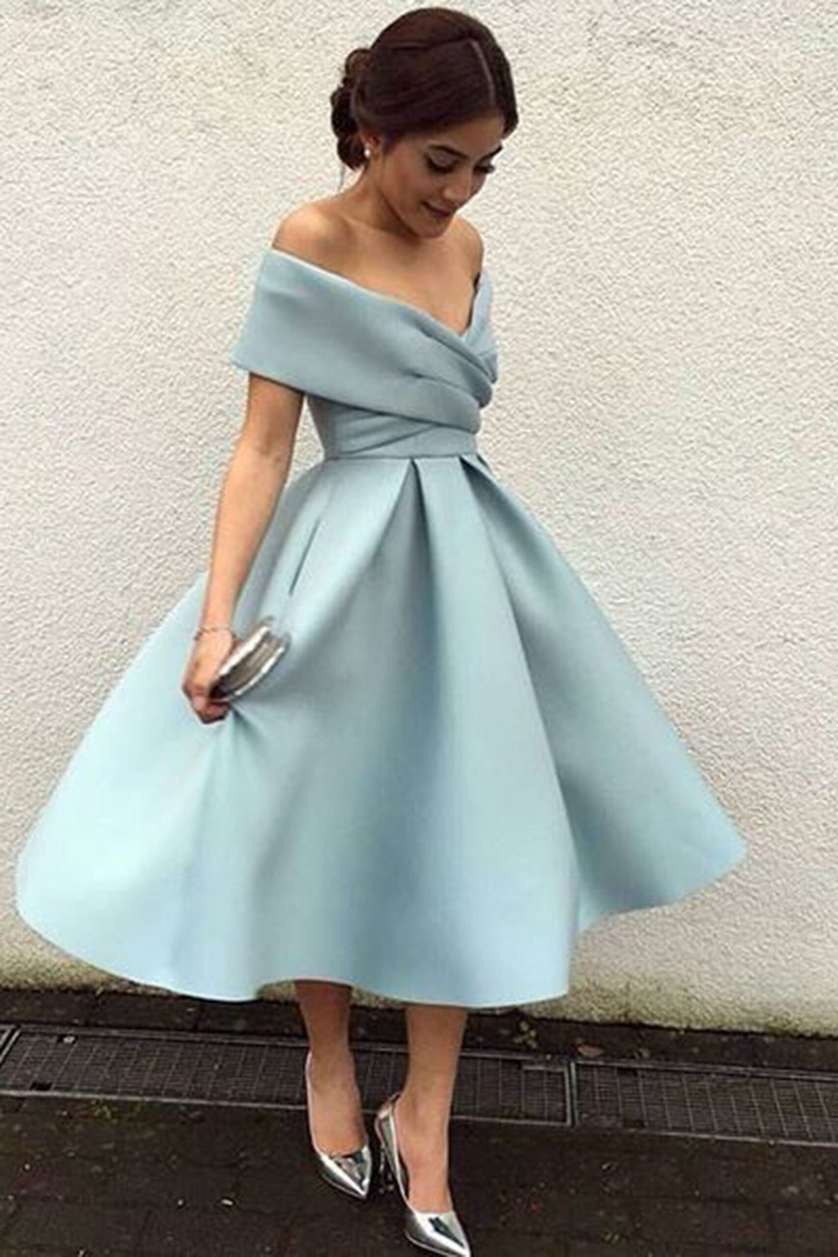 Sophisticated and Elegant Attire scaled Valentine's Day 2025: Stylish Outfit Ideas to Celebrate Love - 7