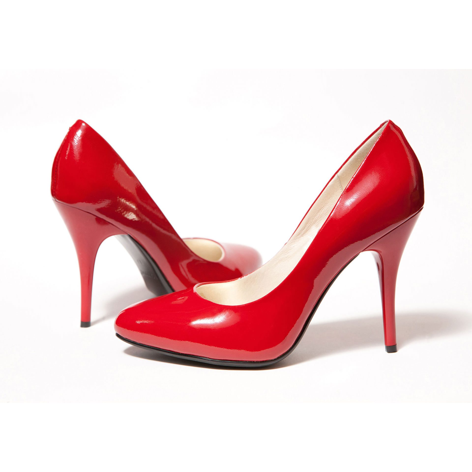 heels Valentine's Day 2025: Stylish Outfit Ideas to Celebrate Love - 13