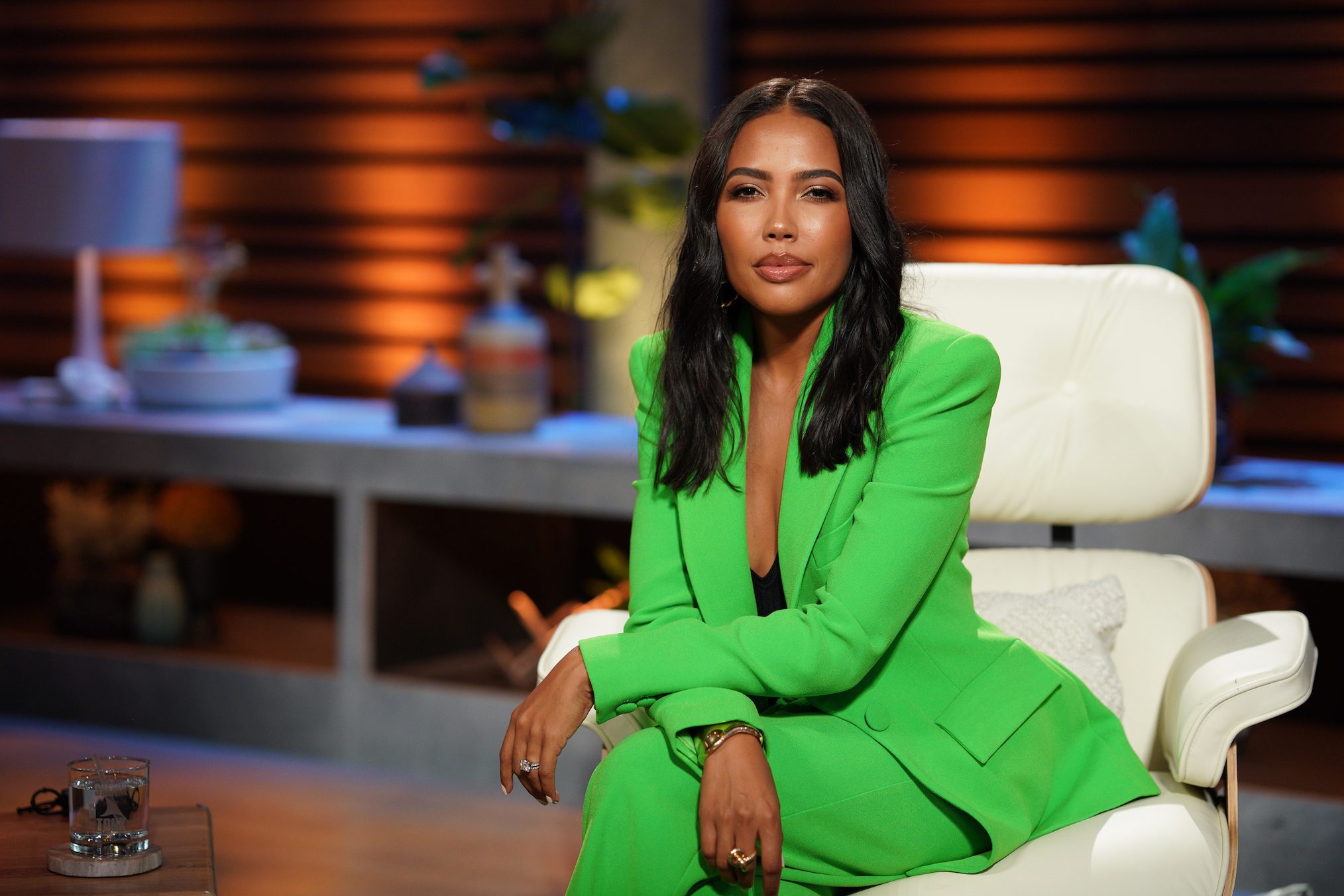 Top 7 Fashion Influencers in 2025: Trends and Styles to Follow 8 Emma Grede Top 7 Fashion Influencers in 2025: Trends and Styles to Follow - 8