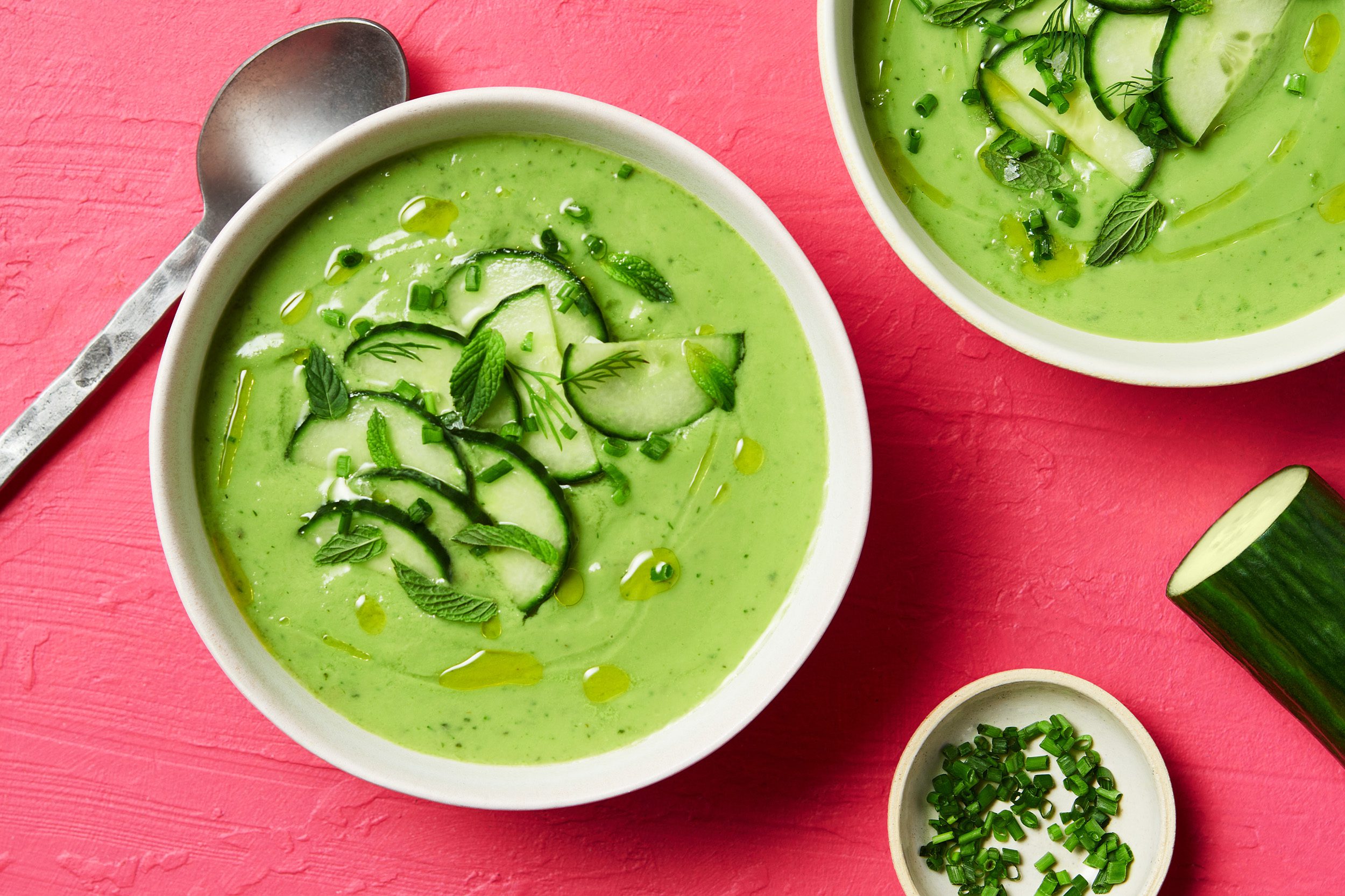 Chilled Cucumber Avocado Soup Easy Summer Dinner Ideas: Best Recipes for Hot Days - 3