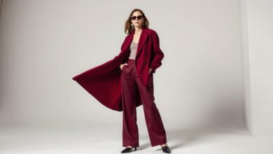 Oversized Pieces: Styling Tricks to Prevent a Sloppy Look 1 How to Style Oversized Pieces Without Looking Sloppy