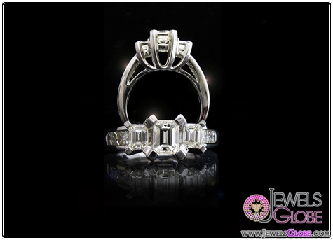 Ladies 14kt white gold Three stone diamond ring with 3 emerald cut diamonds