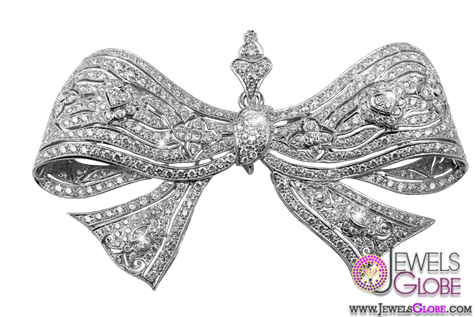diamond-brooch 13 Stylish Diamond Brooches and Pins Designs For Women