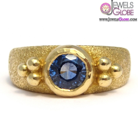 royal blue sapphire 20k yellow gold ring