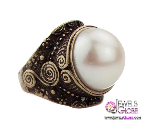 vintage style mythical pearl ring